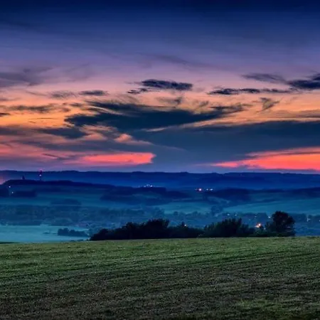 Glamping Karavan Na Samote U Lesa